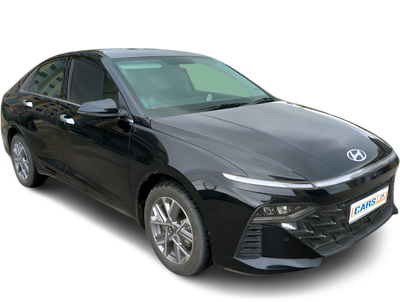 Hyundai Verna-img